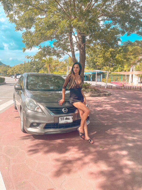 Riya Taxi Ladyboy Pattaya 