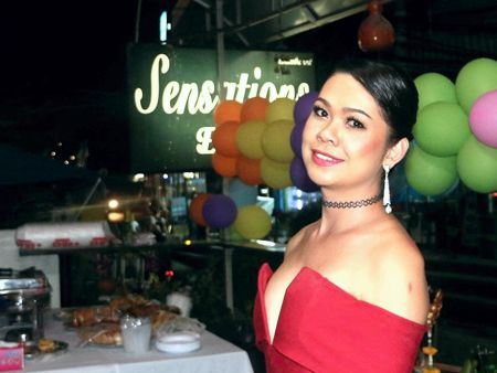 Hot Sensations Bar Ladyboy